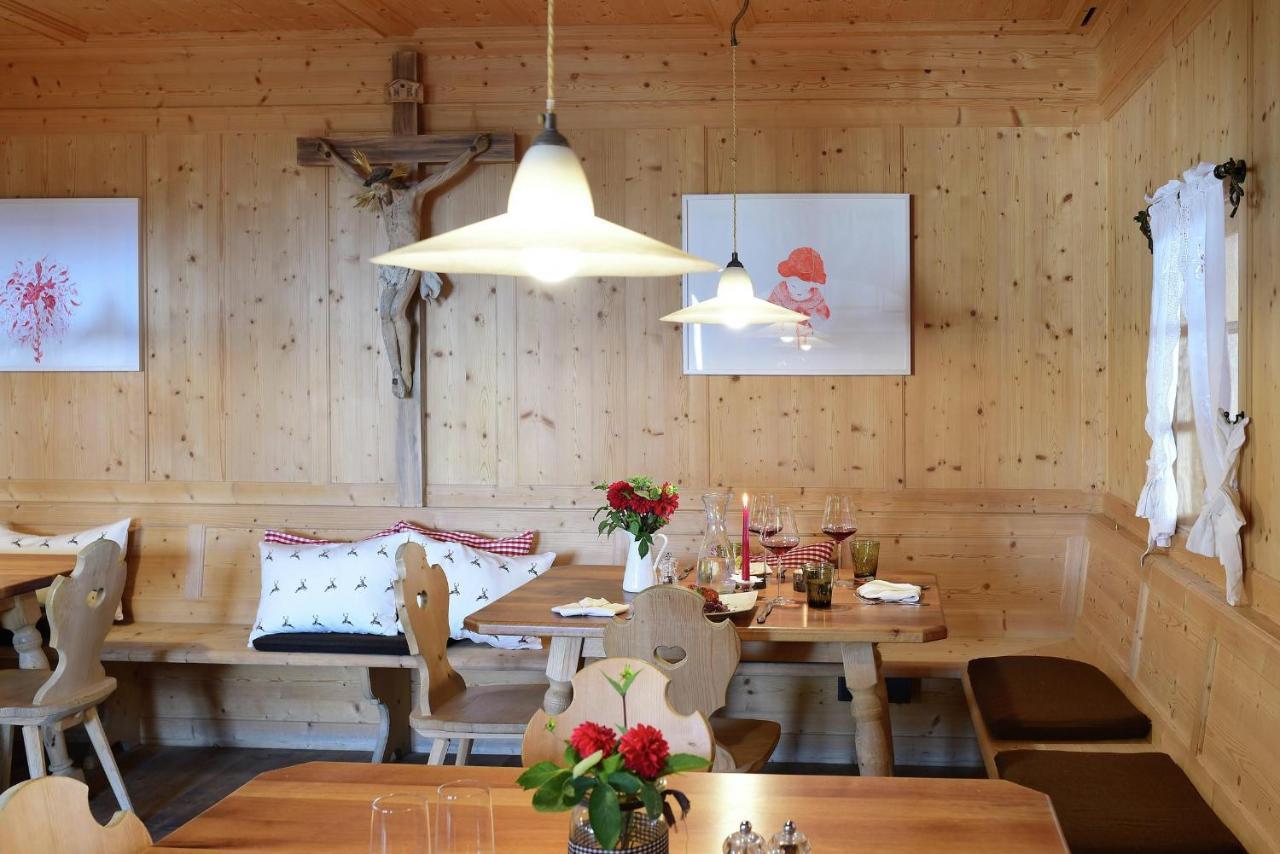 Hotel & Gasthof Zum Hirschen San Genesio Atesino Kültér fotó