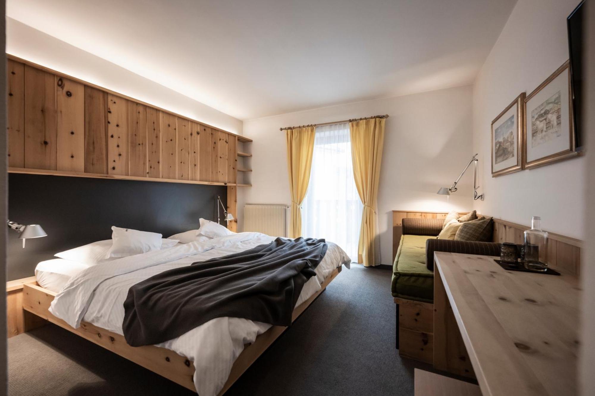 Hotel & Gasthof Zum Hirschen San Genesio Atesino Kültér fotó
