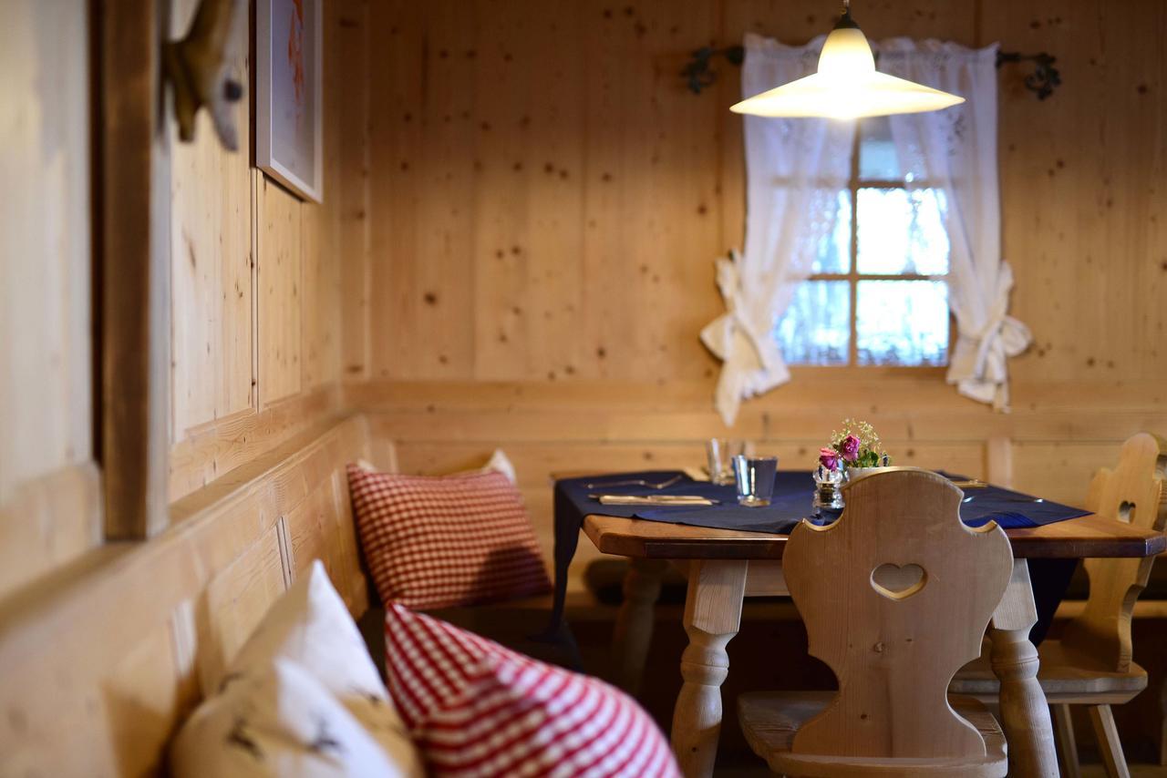 Hotel & Gasthof Zum Hirschen San Genesio Atesino Kültér fotó